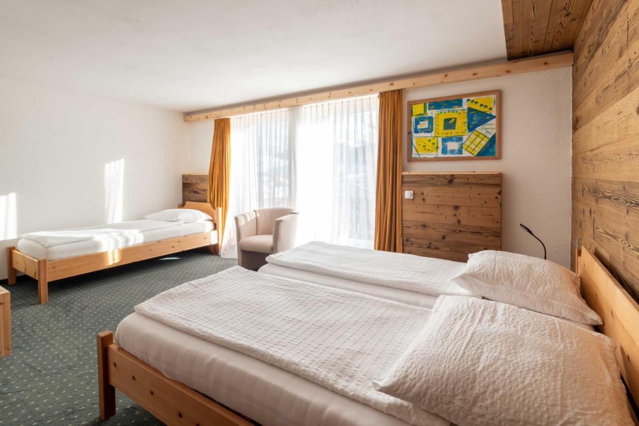 Hotel Grischuna Bivio Dış mekan fotoğraf